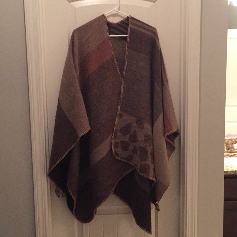 Women’s winter wrap blanket poncho